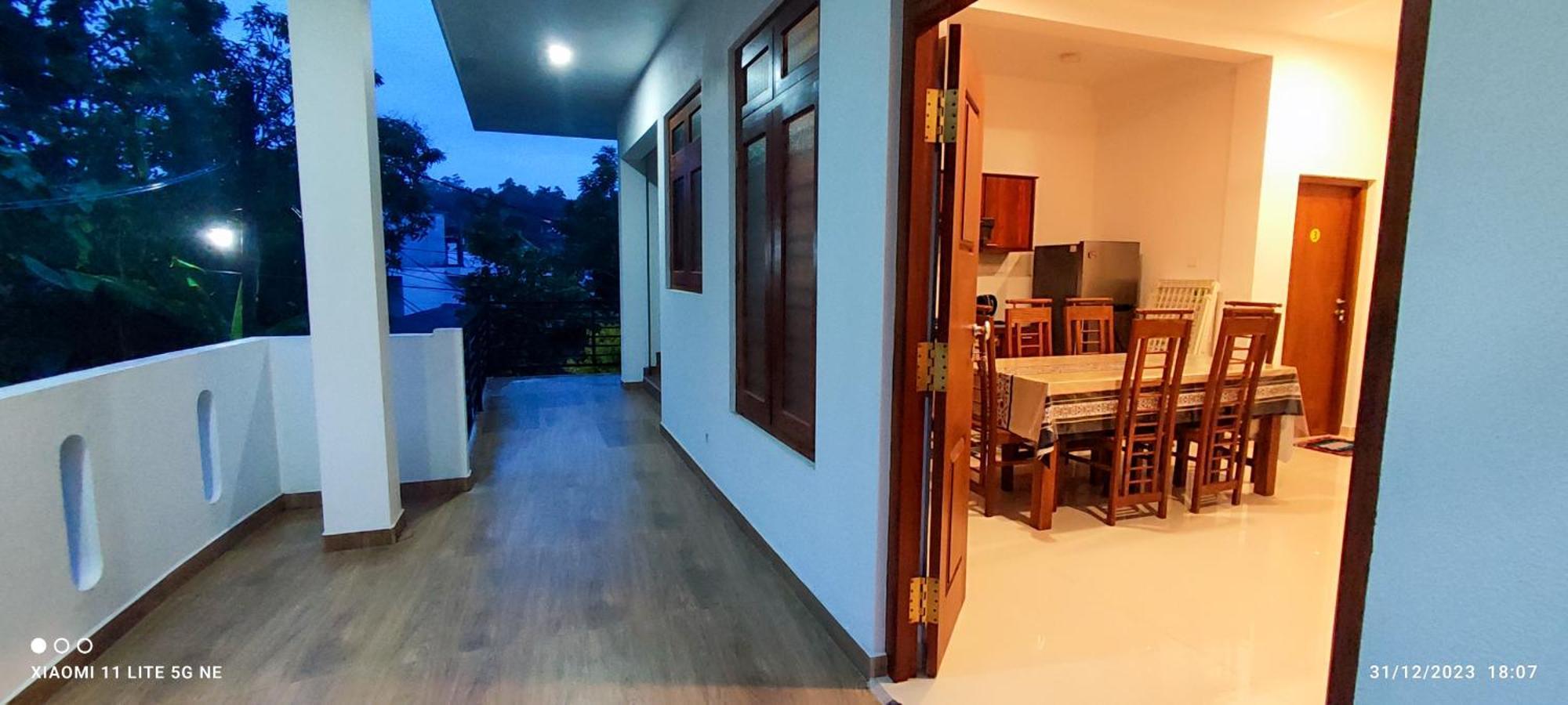 Villa Tanzanite Hikkaduwa Buitenkant foto