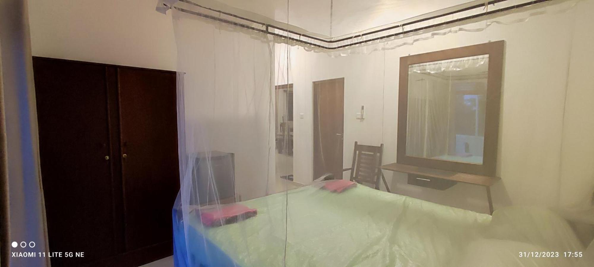 Villa Tanzanite Hikkaduwa Buitenkant foto